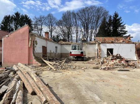 F5463F55-D475-44D7-AD84-5065EA8D7DB6